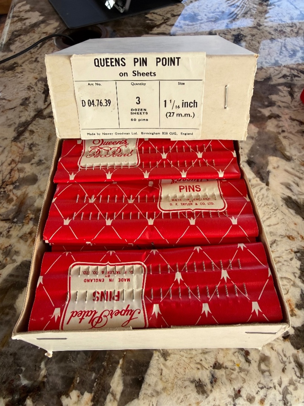 NEW OLD STOCK STRAIGHT PINS  QUEENS PIN POINT ON SHEETS. ANTIQUE MINT CONDITION